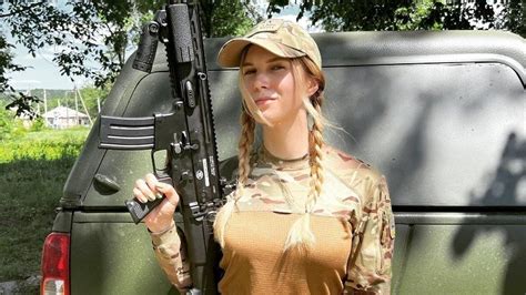 Ramię W Ramię Z Mężczyznami Ile Kobiet Walczy W Ukraińskiej Armii