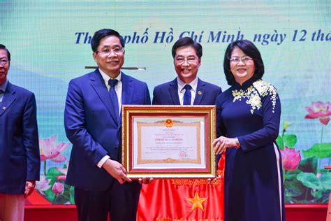Đại học y dược thành phố hồ chí minh. Đại Học Y Dược TP.HCM: Đón nhận danh hiệu Anh hùng Lao ...