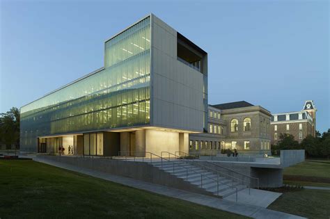 Vol Walker Hall Renovation And The Steven L Anderson Design Center