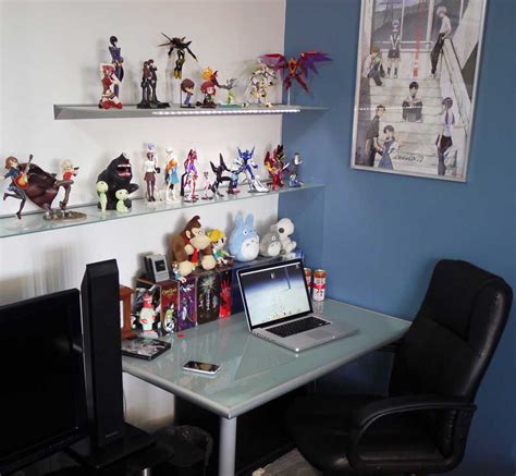 Awesome Imac Desk With Action Figure Interior Design Ideas