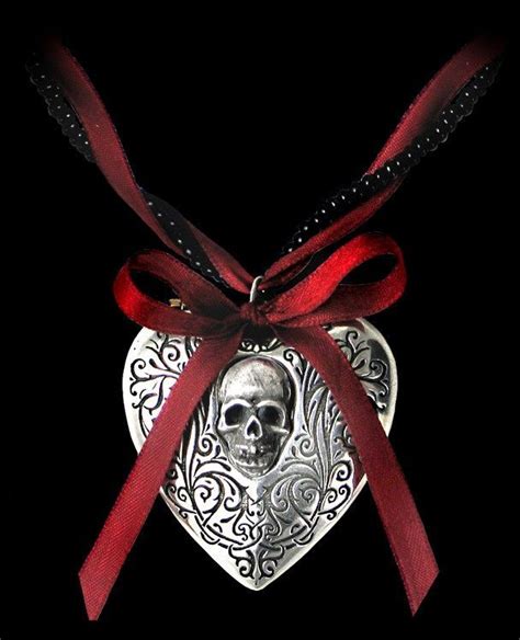 Alchemy Gothic Halskette The Reliquary Heart Locket Halsketten
