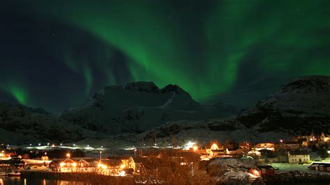5 Day Partially Guided Northern Lights In Lofoten And Tromsø Nordic