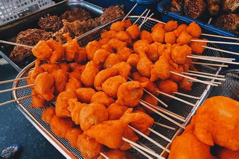 17 Popular Filipino Street Food Dishes To Try In The Philippines 2023 Images
