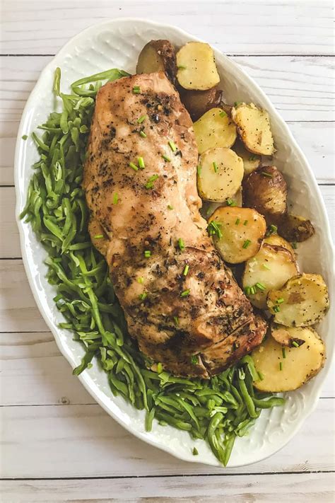 11 recipe ideas for leftover pork tenderloin pork be. Slow Cooker Pork Tenderloin with Garlic Apple Thyme Sauce ...