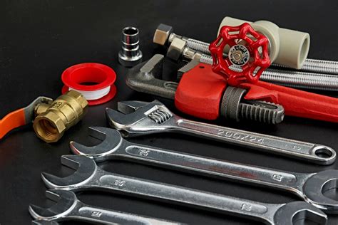 21 Best Tools For Plumbers In 2020