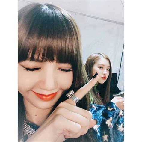 Check out the best instagram #lalisa_manoban hashtags. 180110 ~ INSTAGRAM UPDATE | Lalisa Manoban Amino