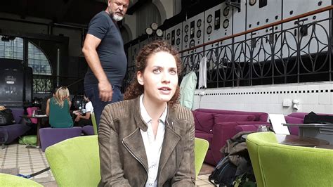 Die koproduktion mit dem die toten von salzburg bedient durchaus zahlreiche klischees. "Die Toten von Salzburg": Interview mit Fanny Krausz - YouTube
