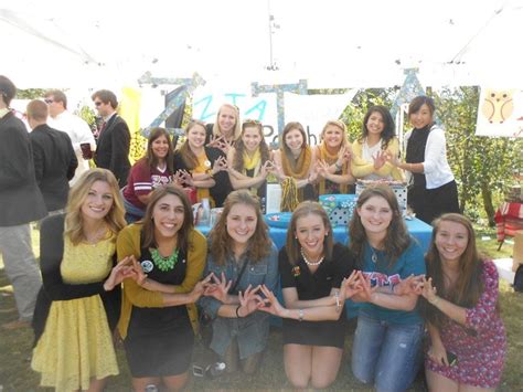 birmingham southern college sororities and fraternities pitch tents and enjoy tailgating