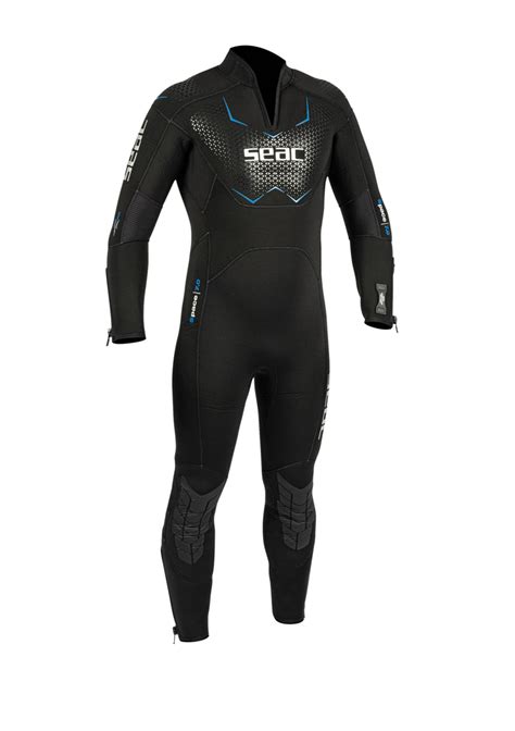 Scuba Diving Wetsuits And Drysuits Buyers Guide Scuba Diving