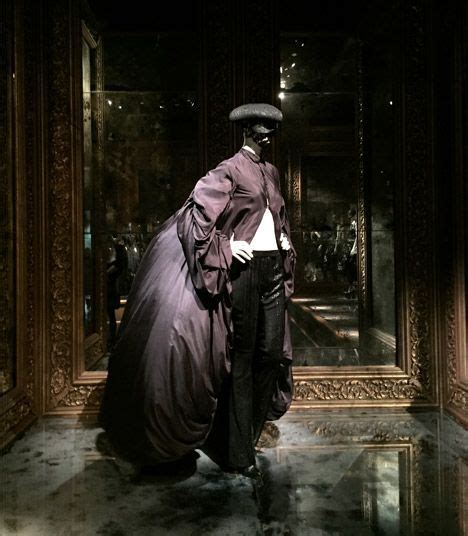 Alexander Mcqueen Savage Beauty At Londons Vanda Museum Cl Fashion