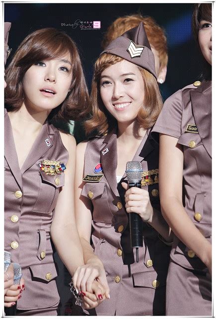 Girls Generation Tiffany And Jessica Genie Performance Minitokyo