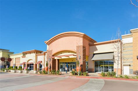 7 Tips For Saving Money At Outlet Mall Stores And Factory Stores