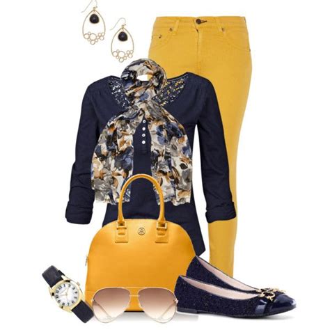 It looks pure because it absorbs strongly in two thirds of the spectrum, westland says. Pin on What to wear?