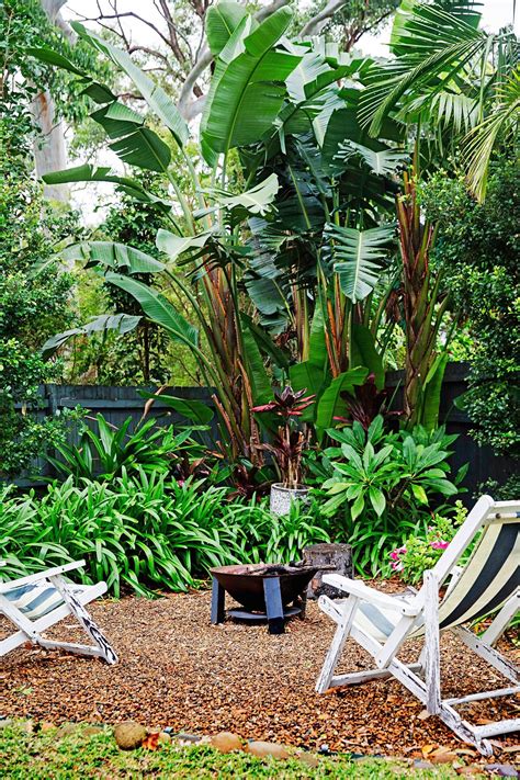 12 Low Maintenance Garden Ideas 1000 In 2020 Tropical Garden Design