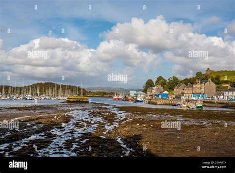 Tarbert Loch Fyne Stock Photo Alamy