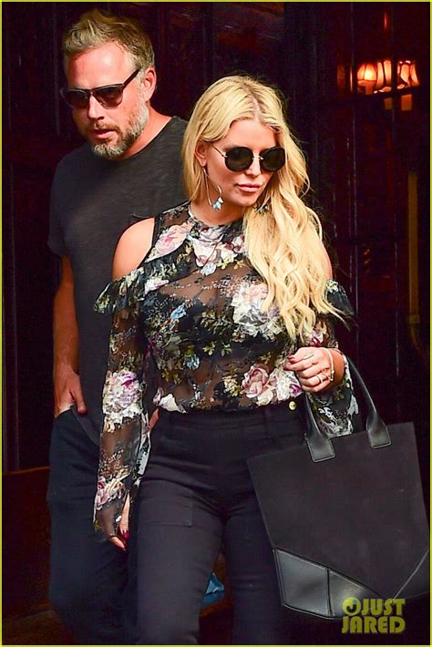 Photo Jessica Simpson Goes Sexy In Sheer Top00820mytext Photo