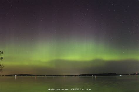 Watch Northern Lights Make Rare Appearance In Seattle Kima