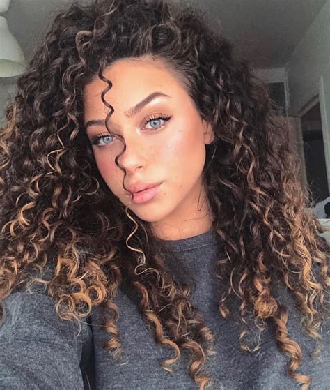 Pin De Arlene LaRocque Em Curly Hair Cabelo Fotos Tumblr Cabelo