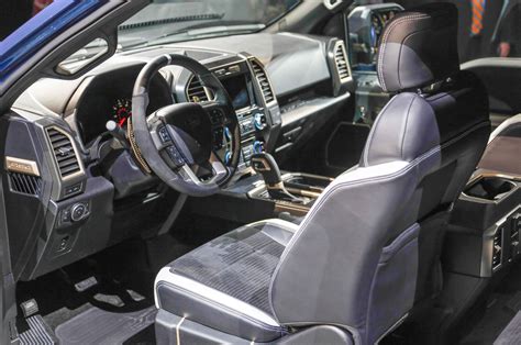 2017 Ford F 150 Raptor Interior View 02 Autowise