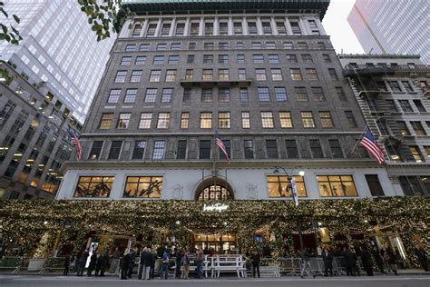 Lord And Taylor Sells Its Flagship Manhattan Store To Wework