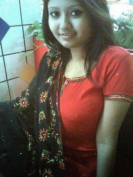 Hot Bangladeshi Girl Mallu Vhabi