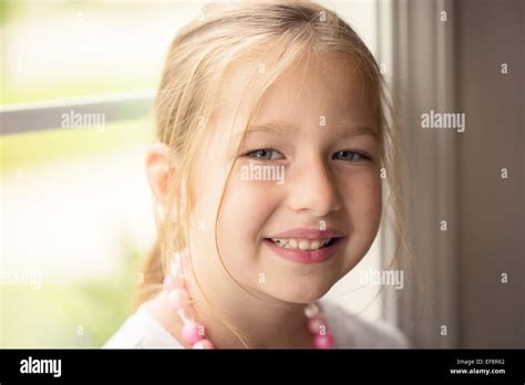 Girl Blonde Smiling Hi Res Stock Photography And Images Alamy