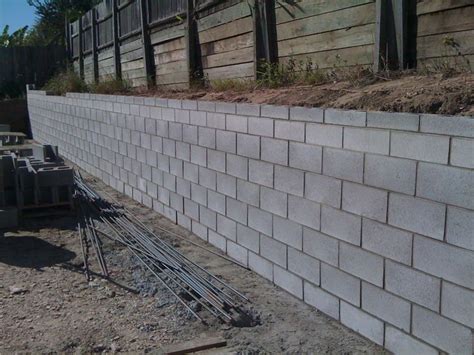 What is the best insulation for a cinder block wall? Cinder Block Retaining Wall Design Foundation ...
