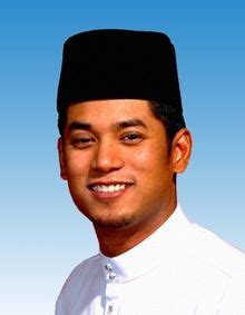 The two leaders will also raise the issue in the cabinet meeting soon. Khairy Jamaluddin - Wikipedia