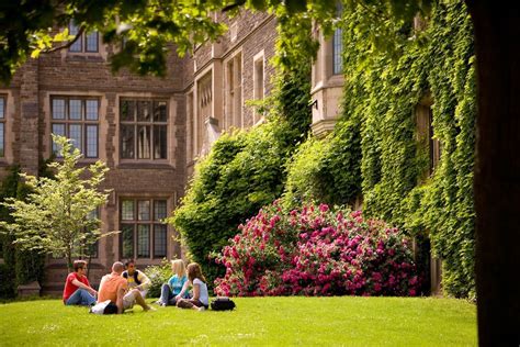The Most Gorgeous University Campuses In Canada Mcmaster University