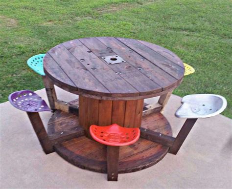 Wire Spool And Tractor Seats To Cool Picnic Table Repurposed Furniture