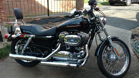 2007 Harley Davidson® Xl1200c Sportster® 1200 Custom Black Silver