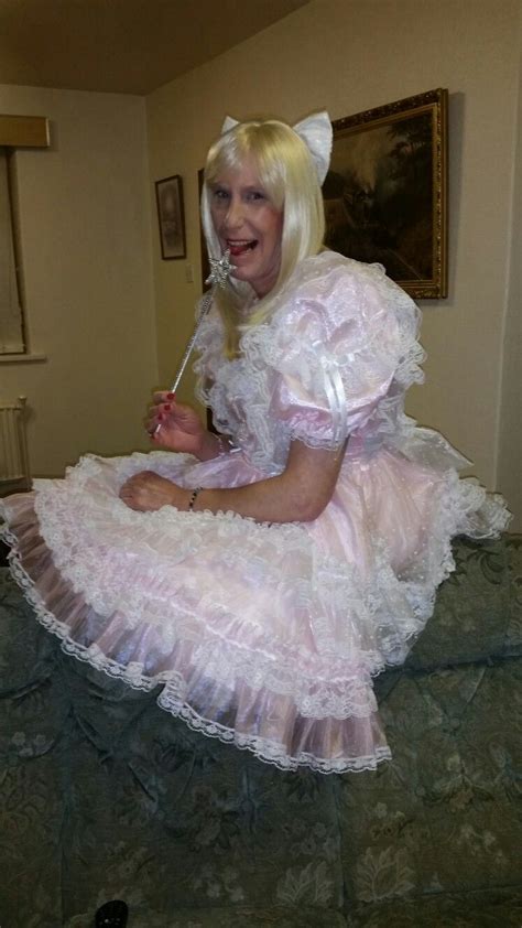 Pin Su Frilly Sissy Boy I Am Such A Pansy Puffter In My Frilly Dress Petticoats Frilly Plastic