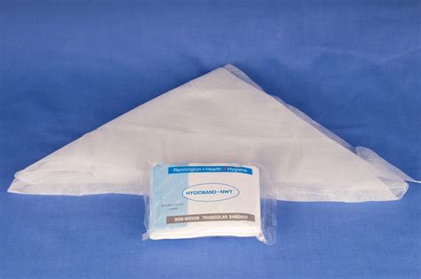 Triangular Bandage L M First Aid Medical Ltd