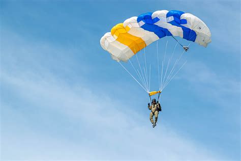 Fotos Gratis Cielo Nube Paracaídas Parapente Paracaidismo Viaje