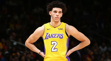 With the #2 pick in the nba's 2017 draft, the los angeles lakers selected lonzo ball. Lonzo Ball's Shooting Woes Complicate Lakers' Future ...