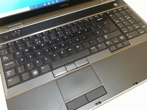 Refurbished Dell Latitude E6520 Laptop Pc
