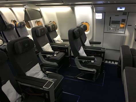 Review Lufthansa Premium Economy A340 600 München Naar Dubai 2023