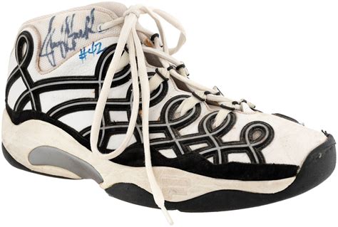 Hakes Jerry Stackhouse Game Used Signed Sneakers