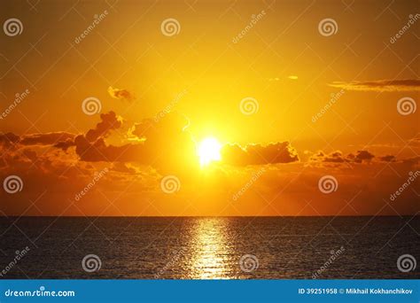 Sunrise Over Sea Stock Photo Image Of Beauty Beach 39251958