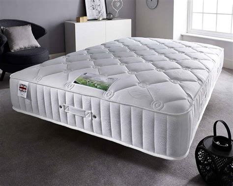 Our handy guide to helps you choose the mattress that's perfect for your needs (and budget). 4000 Pacific Pocket Mattress | Free UK Delivery ...