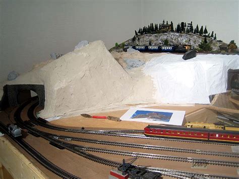 Hallo, biete hier zwei selbst gelötete und. Spur N Tunnelbau - Modellbahn bauen: Landschaft, Berge ...