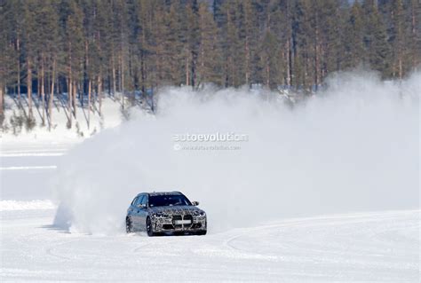 Bmw M Touring Snow Drifting Is A Fantasy Fulfilled No Manual Or Rwd