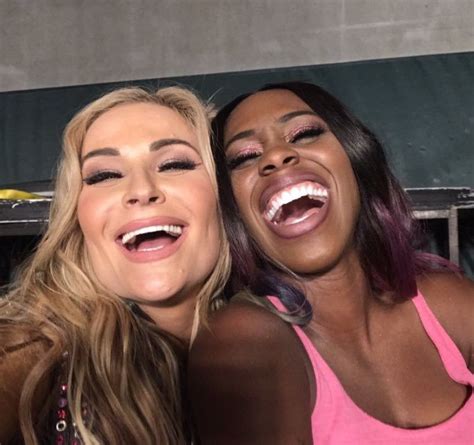 Natalya And Naomi Wwe Female Wrestlers Black Wrestlers Wwe Tna