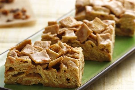 Peanut Buttery Candy And Cinnamon Toast Crunch Bars General Mills