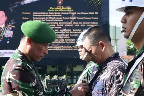 Dipecat Dari Kodiklatad Sertu Henhen Kini Tak Lagi Jadi Anggota Tni Ad Kolonel Eka Dia Tak