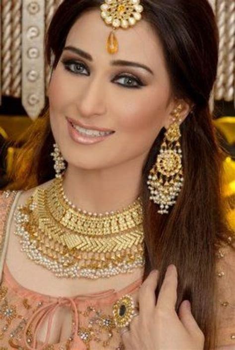 Welcome To The World Fashion Reema Khan Pakistani Actress