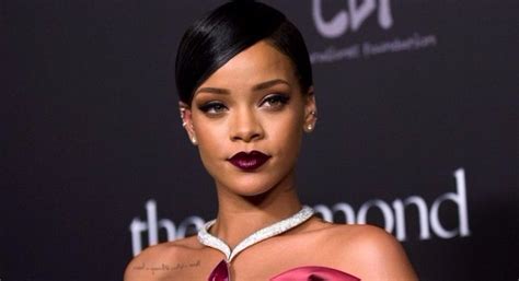 rihanna calls for an end to gun violence as cousin dies in shooting shemazing
