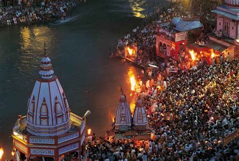 Maha shivaratri 2021 falls on thursday, march 11th, in the krishna paksha (waning moon period) on chaturdashi thithi (date) of the falgun month. Top 10 Places to visit on Maha Shivaratri 2020 | Zolostays