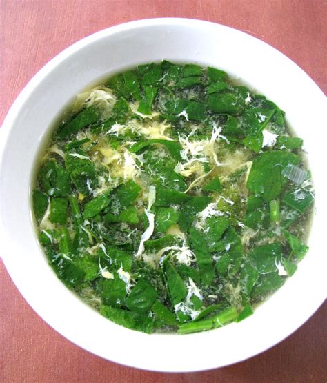 It gives you a warm and cozy feeling. Egg Trio Soup With Spinach : How To Make Classic ...