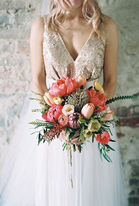 Calling All Spring Brides 32 Beautiful Bouquets With Tulips